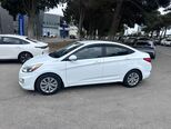 Hyundai Accent-5