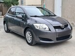 Toyota Auris-2