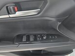 Toyota Camry-10