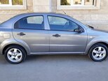 Chevrolet Aveo-5