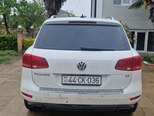 Volkswagen Touareg-2