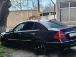 Mercedes E 240-13