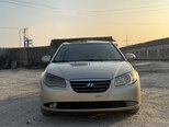 Hyundai Elantra-1