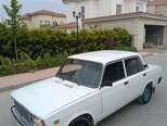 LADA (VAZ) 2107-5
