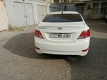 Hyundai Accent-6