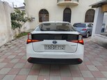 Toyota Prius-8