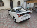 Toyota Prius-9