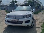 Volkswagen Touareg-3