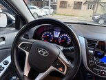Hyundai Accent-14