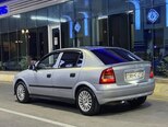 Opel Astra-2