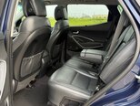 Hyundai Santa Fe-12