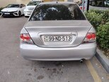 Mitsubishi Lancer-4