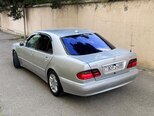 Mercedes E 220-5