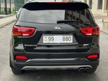 Kia Sorento-8