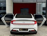 Hyundai Sonata-13
