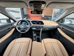 Hyundai Sonata-23