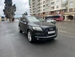 Audi Q7-7