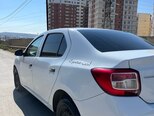 Renault Logan-3