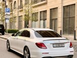 Mercedes E 300 4MATIC-6