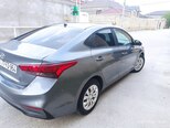 Hyundai Accent-4