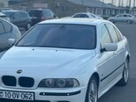 BMW 525-2