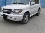 Mitsubishi Pajero io-4