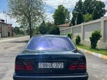 Mercedes E 200-6