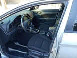 Hyundai Elantra-13