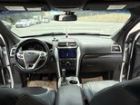 Ford Explorer-5