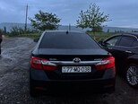 Toyota Camry-6