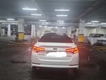 Kia Optima-4