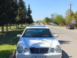 Mercedes E 240-7