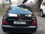 Mercedes E 220-2