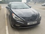 Hyundai Sonata-4