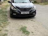 Hyundai Sonata-1