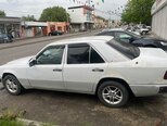 Mercedes 200 D-3