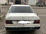Mercedes 200 D-4