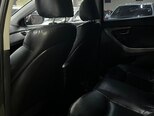 Hyundai Elantra-13