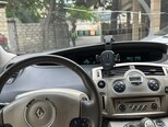 Renault Scenic-8