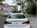 Hyundai Elantra-2