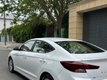 Hyundai Elantra-5