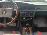 Mercedes 190-10