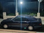 Mercedes E 240-12