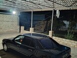 Mercedes E 240-4