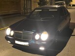 Mercedes E 200-8