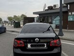 Volkswagen Jetta-2