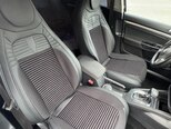 Volkswagen Jetta-11