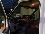 Ford Transit-8