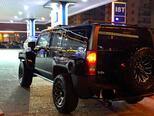 Hummer H3-4