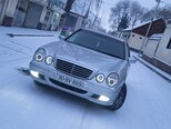 Mercedes E 240-4
